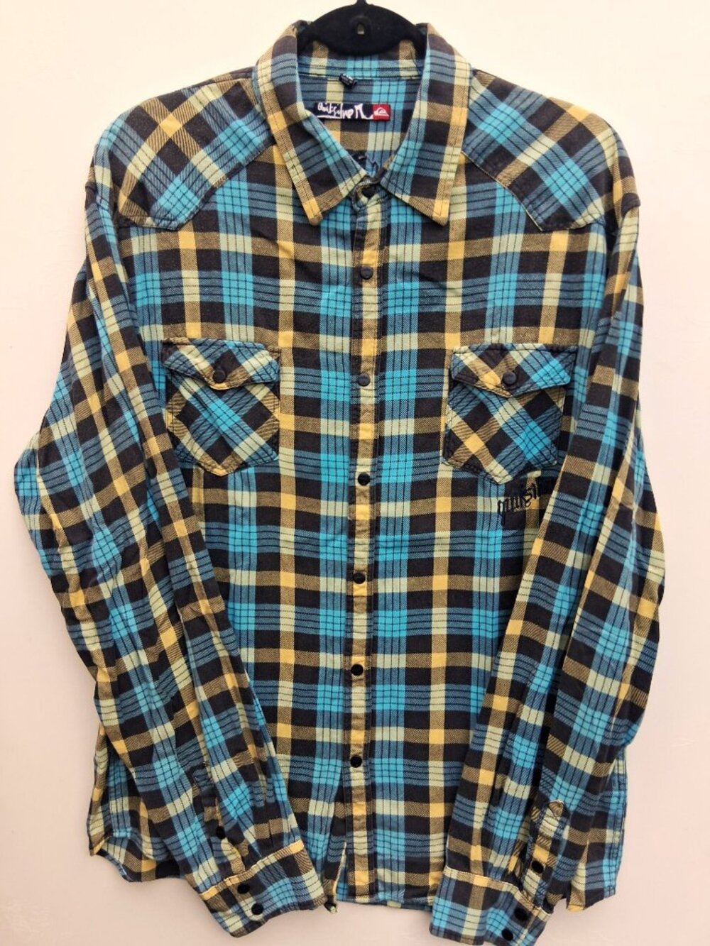 QUIKSILVER men's tartan plaid flannel long-sleeve shirt, blue-yellow (size XL)